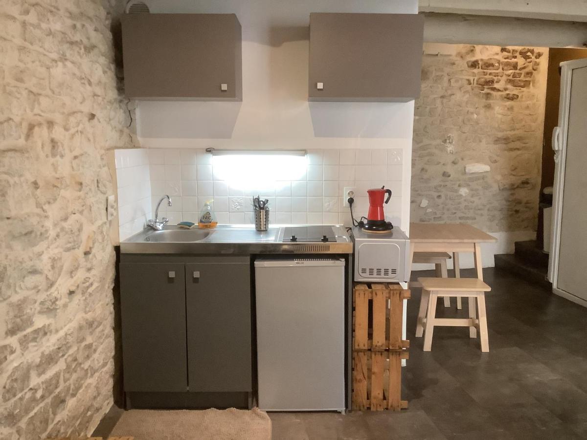 L'Etoile Apartment Ним Екстериор снимка
