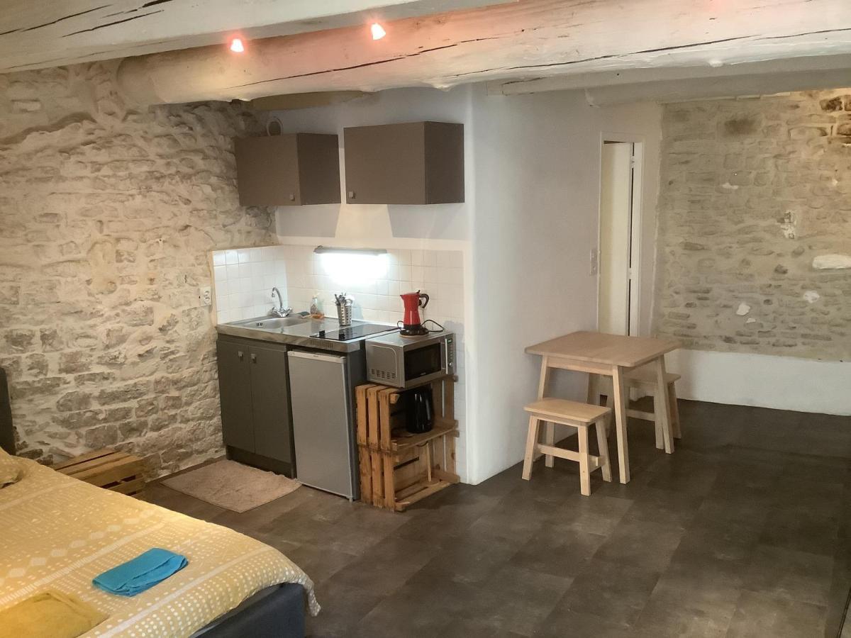 L'Etoile Apartment Ним Екстериор снимка